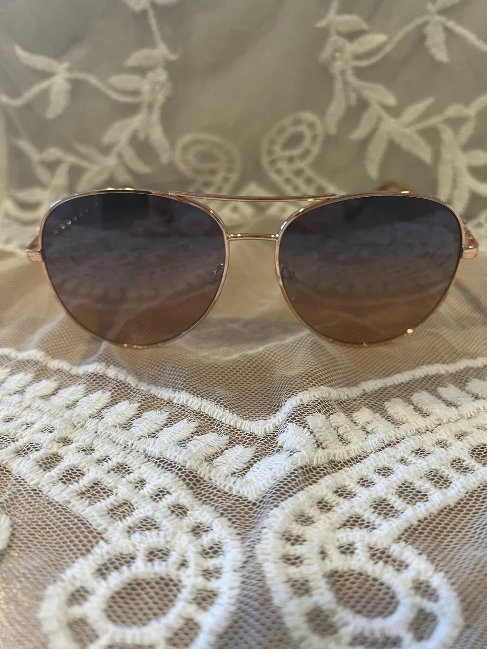 Jessica Simpson Rose Gold Brown Aviator Sunglasses NWOT
